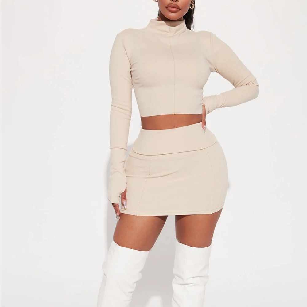 Fashion Nova Two piece set Beige XS